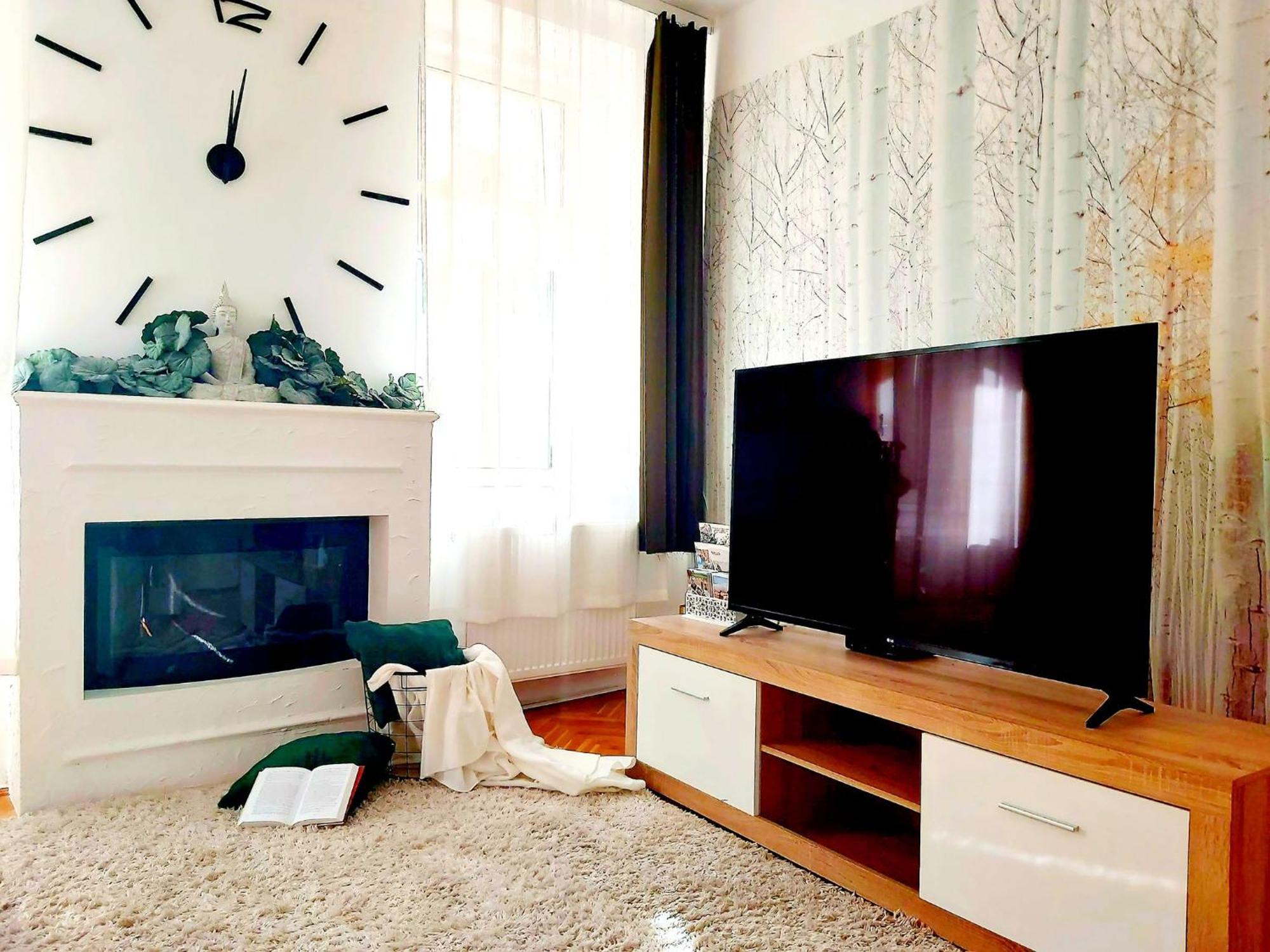 Lena Apartman - Eger Exterior photo